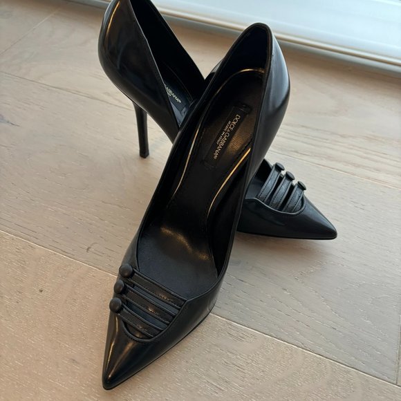 Dolce & Gabbana black leather pumps size 6/36 - Picture 1 of 12